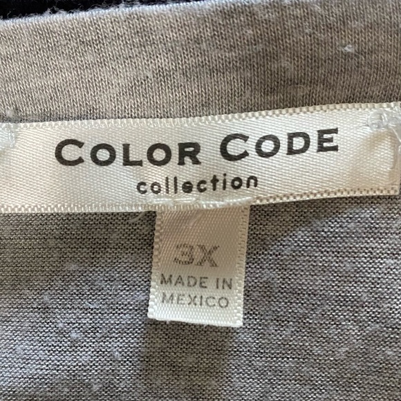 Color code size 3x. - Picture 2 of 3